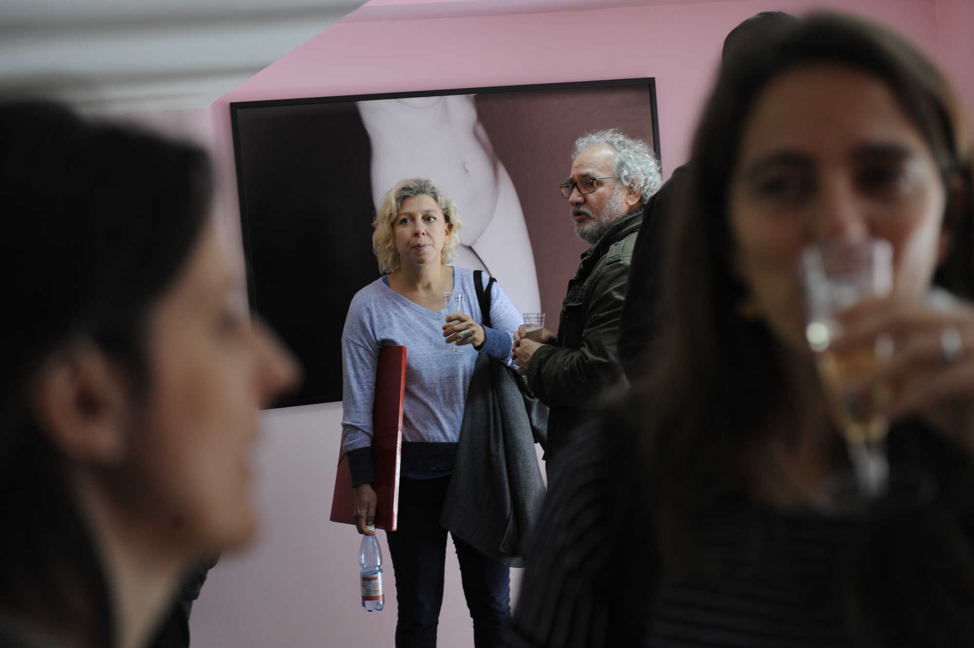 Inauguración de la expo de Vicente González Mimisa en el marco de la 7ª edición del Festival Internacional de Fotografía en Valparaíso, FIFV 2016. ©Victor Ruiz Caballero